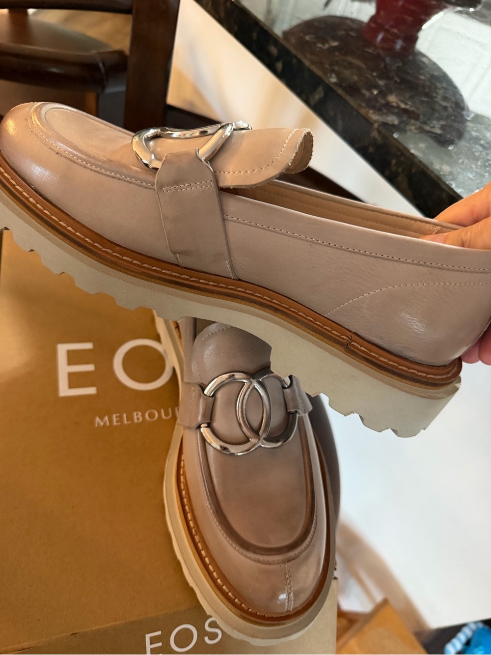 Women’s Blush Leather Chain-Accent Platform Loafers - NVW - Picture 3 of 7